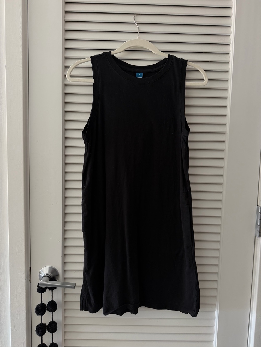Old Navy Black Sleeveless Mini Dress